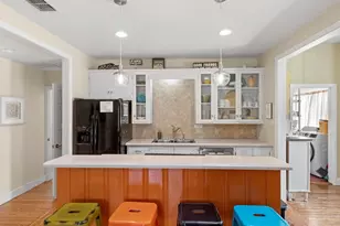 1203 N Milam St, Fredericksburg, TX 78624 - Photo 9