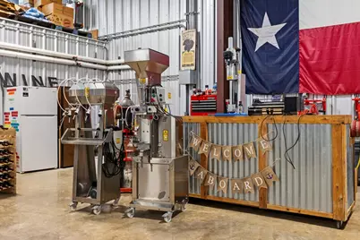 3750 Grapetown Rd, Fredericksburg, TX 78624 - Photo 33