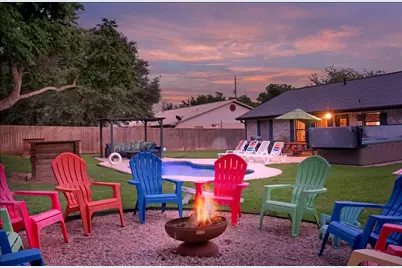 602 W Hackberry St, Fredericksburg, TX 78624 - Photo 35
