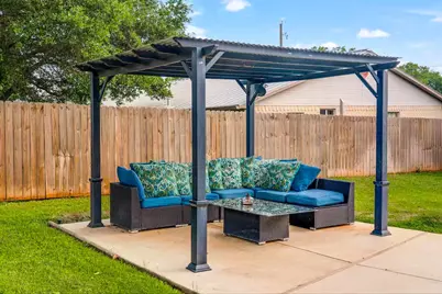 602 W Hackberry St, Fredericksburg, TX 78624 - Photo 29