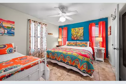 602 W Hackberry St, Fredericksburg, TX 78624 - Photo 11