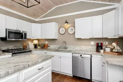 229 Ranch Rd 1, Stonewall, TX 78671 - Photo 7
