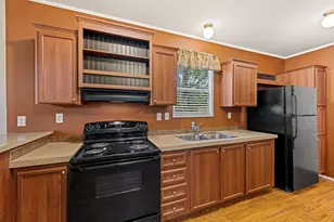 117 Josephine St, Ingram, TX 78025 - Photo 5