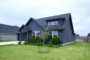 644 Tranquility Ln, Fredericksburg, TX 78624 - Photo 17
