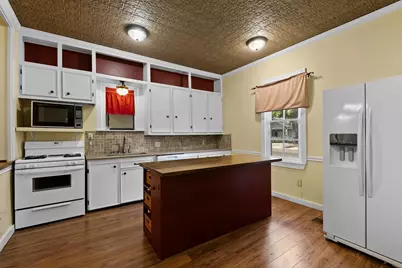 501 W Creek St, Fredericksburg, TX 78624 - Photo 21