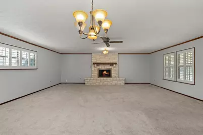 501 W Creek St, Fredericksburg, TX 78624 - Photo 13