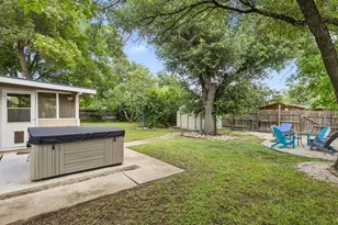 703 N Edison St, Fredericksburg, TX 78624 - Photo 49