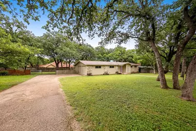 122 Ridgewood Dr, Fredericksburg, TX 78624 - Photo 5