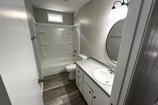 1402 N Adams St, Fredericksburg, TX 78624 - Photo 9