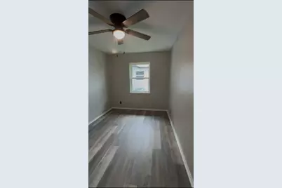 1402 N Adams St #6, Fredericksburg, TX 78624 - Photo 11