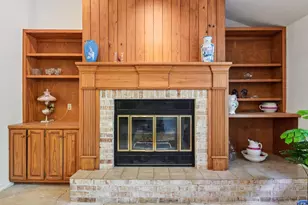 1310 N Warbler Dr, Kerrville, TX 78028 - Photo 3