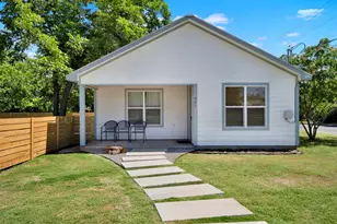 901 Bell St, Fredericksburg, TX 78624 - Photo 27