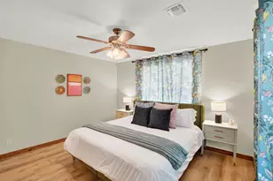 901 Bell St, Fredericksburg, TX 78624 - Photo 13