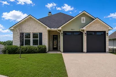 1811 Chateau Ln, Kerrville, TX 78028 - Photo 1