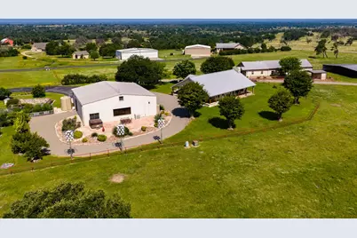 2377 Aviation Loop, Fredericksburg, TX 78624 - Photo 77