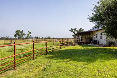2377 Aviation Loop, Fredericksburg, TX 78624 - Photo 33