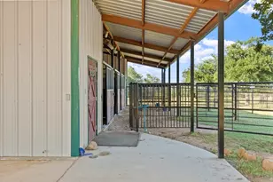 71 Granite Springs Dr, Fredericksburg, TX 79624 - Photo 91