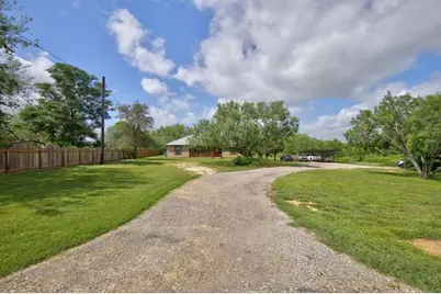 9998 Kirkner Rd, San Antonio, TX 78263 - Photo 3