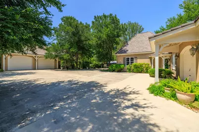 707 W Creek St, Fredericksburg, TX 78624 - Photo 93