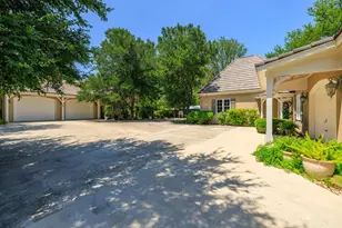 707 W Creek St, Fredericksburg, TX 78624 - Photo 93