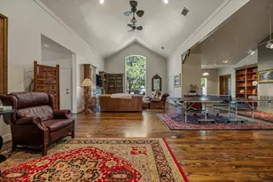 707 W Creek St, Fredericksburg, TX 78624 - Photo 87