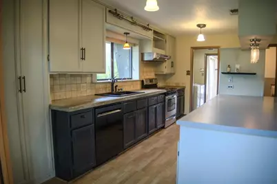 213 Cardinal Dr, Fredericksburg, TX 78624 - Photo 7