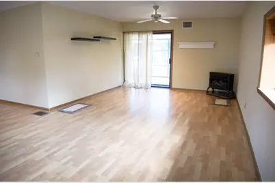 213 Cardinal Dr, Fredericksburg, TX 78624 - Photo 13