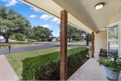 120 W Driftwood Dr, Fredericksburg, TX 78624 - Photo 3