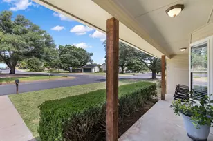 120 W Driftwood Dr, Fredericksburg, TX 78624 - Photo 3