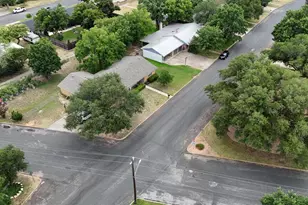 120 W Driftwood Dr, Fredericksburg, TX 78624 - Photo 43