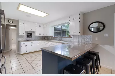 120 W Driftwood Dr, Fredericksburg, TX 78624 - Photo 13