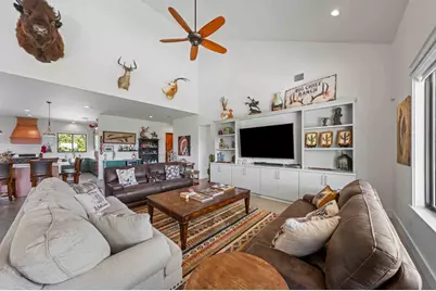 147 Gray Wolf, Blanco, TX 78606 - Photo 11