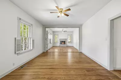 606 W Austin St, Fredericksburg, TX 78624 - Photo 15