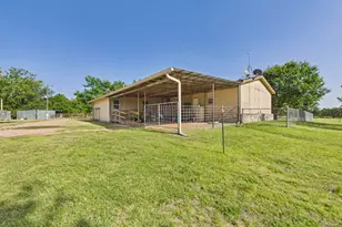 1983 Wendel-Ahrens Rd, Fredericksburg, TX 78624 - Photo 3