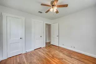 204 N Orange St, Fredericksburg, TX 78624 - Photo 15