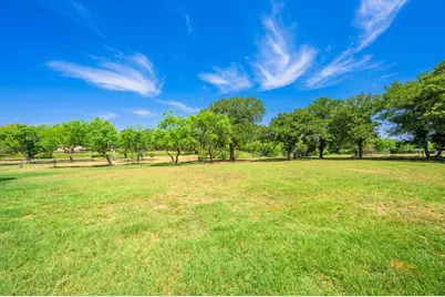 411 Emerald Loop, Fredericksburg, TX 78624 - Photo 37