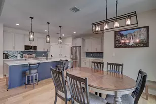 1808 N Chateau Ln, Kerrville, TX 78028 - Photo 7