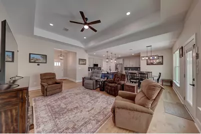 1808 N Chateau Ln, Kerrville, TX 78028 - Photo 5