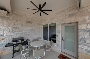 1808 N Chateau Ln, Kerrville, TX 78028 - Photo 21