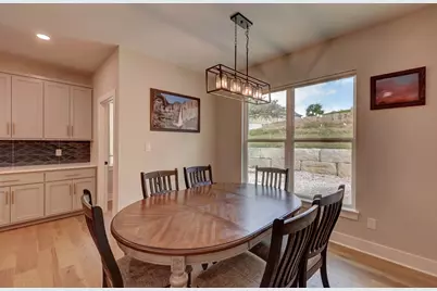 1808 N Chateau Ln, Kerrville, TX 78028 - Photo 9