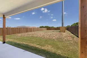 126 Feather Way, Fredericksburg, TX 78624 - Photo 27