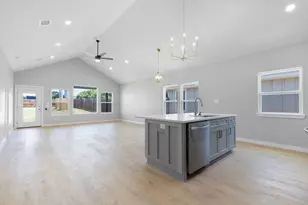 126 Feather Way, Fredericksburg, TX 78624 - Photo 5