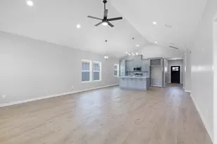 126 Feather Way, Fredericksburg, TX 78624 - Photo 11
