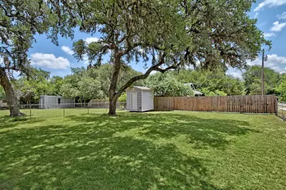 1504 Mesquite St, Blanco, TX 78606 - Photo 25