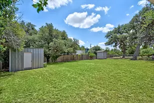 1504 Mesquite St, Blanco, TX 78606 - Photo 27