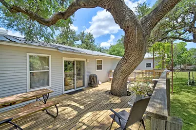 1504 Mesquite St, Blanco, TX 78606 - Photo 21