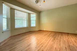 114 Edgewood Dr, Fredericksburg, TX 78624 - Photo 7