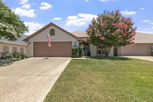 444 Summit Cir, Fredericksburg, TX 78624 - Photo 19