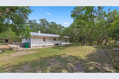 221 Felps, Blanco, TX 78606 - Photo 19
