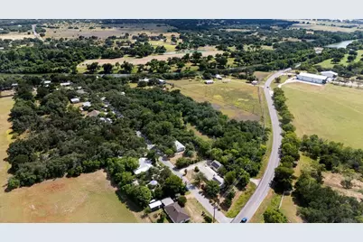 221 Felps, Blanco, TX 78606 - Photo 23